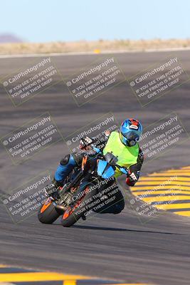 media/May-11-2024-SoCal Trackdays (Sat) [[cc414cfff5]]/2-Bowl Exit (815am)/